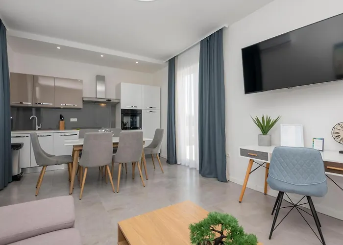 Awesome In With Sauna * Vir