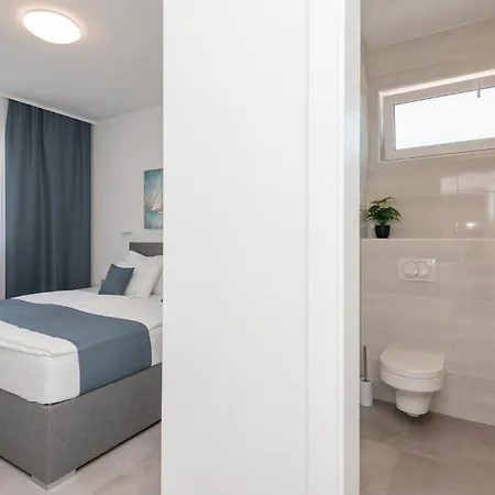 Awesome In With Sauna * Vir